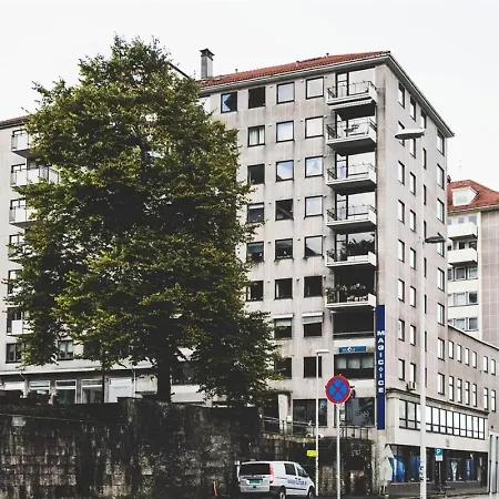 Ultra Flat With Balcony ベルゲン