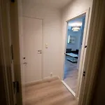 Ultra Flat With Balcony